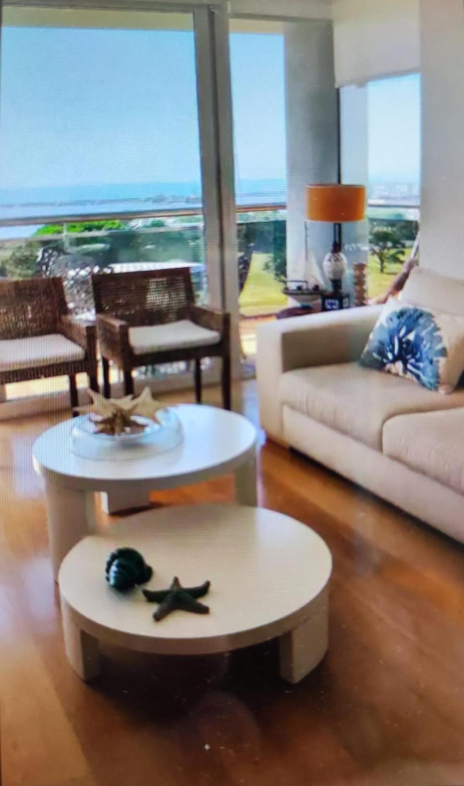 Excelente Vista Al Golf Y Al Mar Apartment *